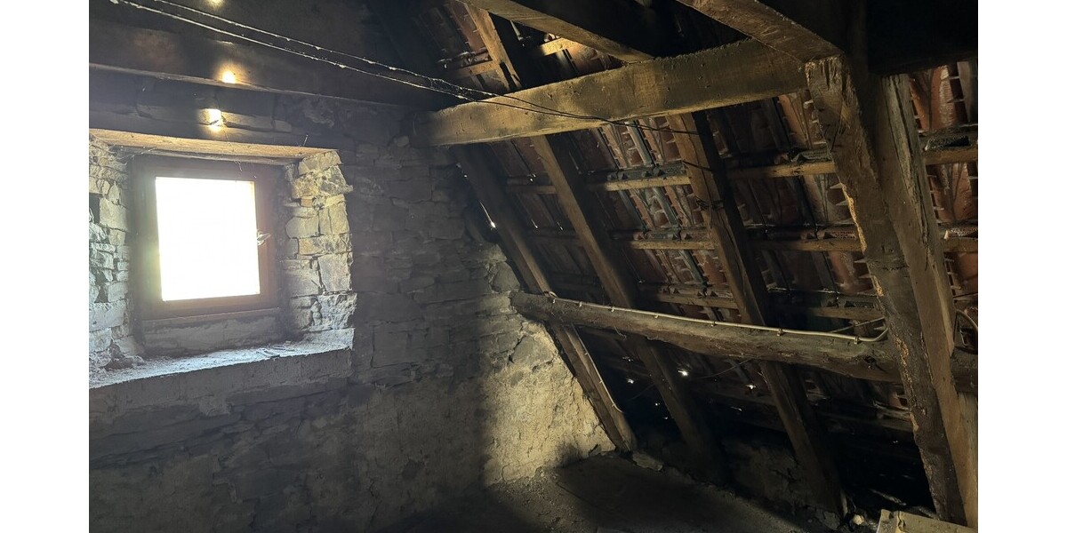 Ein Blick in die Vergangenheit - historische Immobilie aus 1570 - Bauernhaus, Landhaus Gönnersdorf | Angebot:25101935