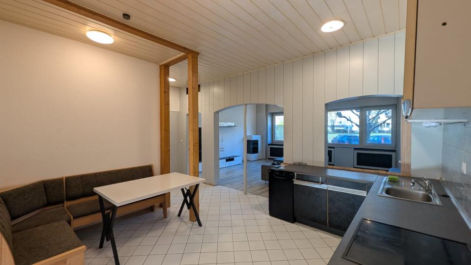 Erdgeschoßwohnung Steimel - 2 Zimmer, 81 m&sup2;, 520&euro; | Angebot:25415284