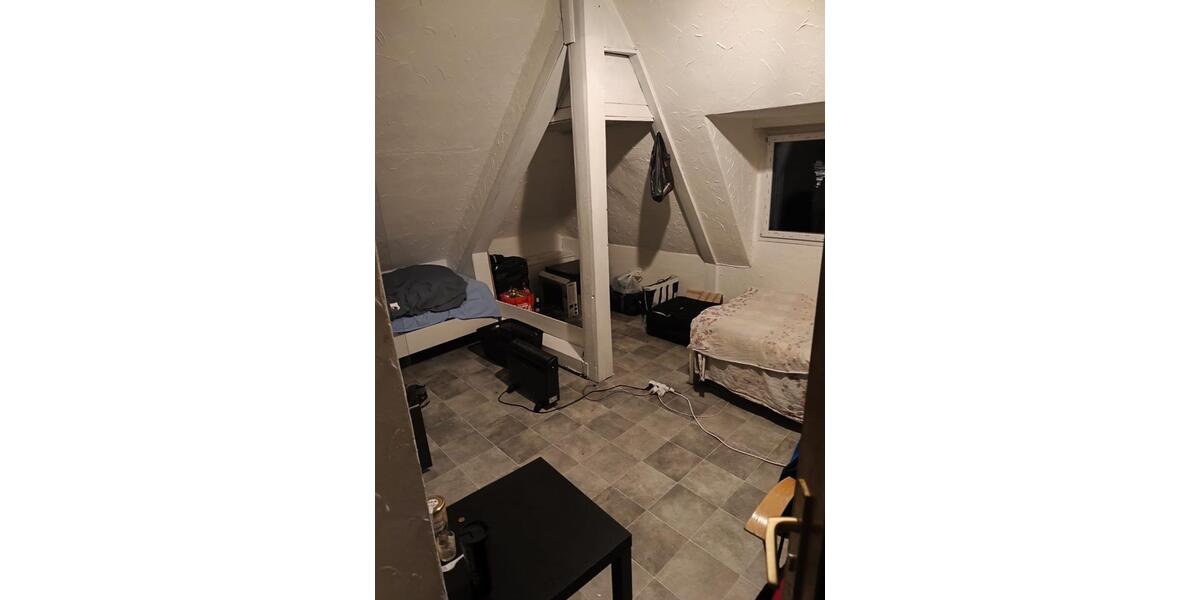 Etagenwohnung Koblenz Bisholder - 8 Zimmer, 150 m&sup2;, 1.600&euro; | Angebot:25853875