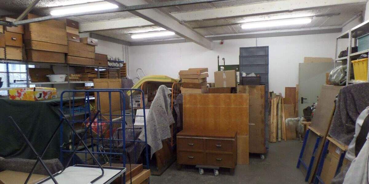 Einfamilienhaus Oberdreis - 1 Zimmer, 242 m&sup2;, 235.000&euro; | Angebot:25732785