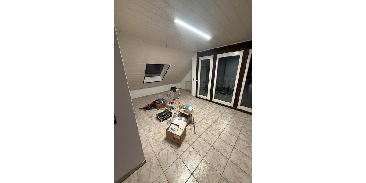 Etagenwohnung Saffig - 2 Zimmer, 70 m&sup2;, 700&euro; | Angebot:25895056