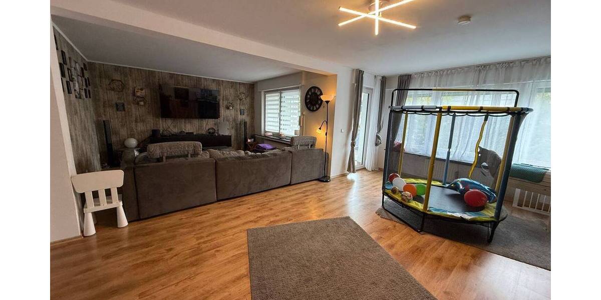 Mehrfamilienhaus, Wohnhaus Unkel - 6 Zimmer, 210 m&sup2;, 475.000&euro; | Angebot:25815429