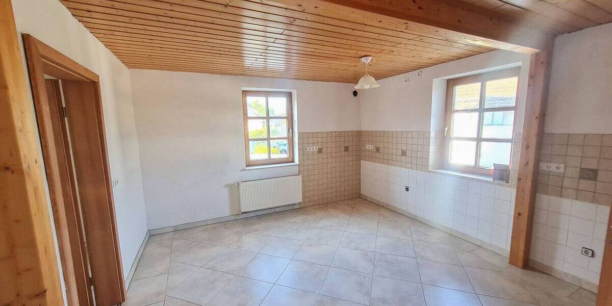 Einfamilienhaus Rüscheid - 8 Zimmer, 200 m&sup2;, 295.000&euro; | Angebot:25691878