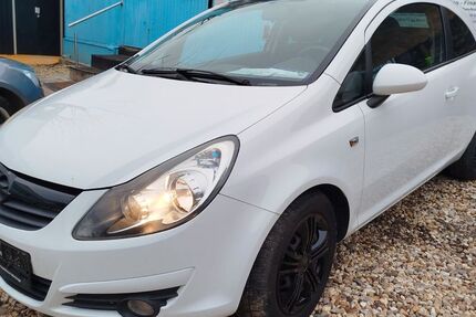 Opel Corsa 215.000 km 2.499 &euro; Sinzig- Löhndorf 53489