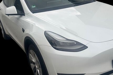 Tesla Model Y 29.000 km 34.900 &euro; Erpel 53579