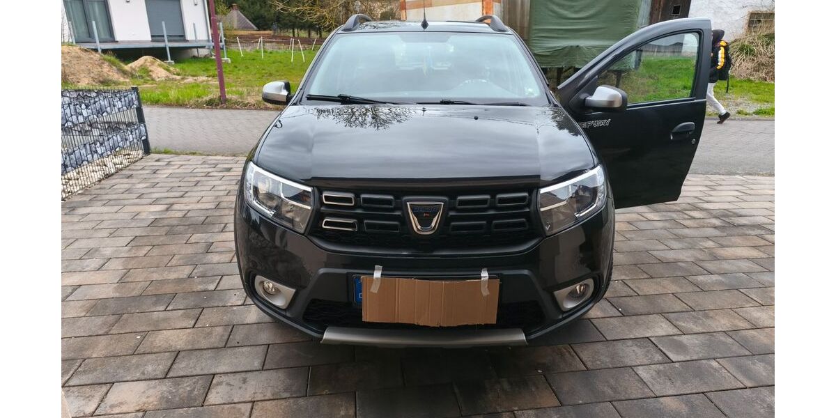 Dacia Logan 34.000 km 9.900 &euro; Dierdorf 56269