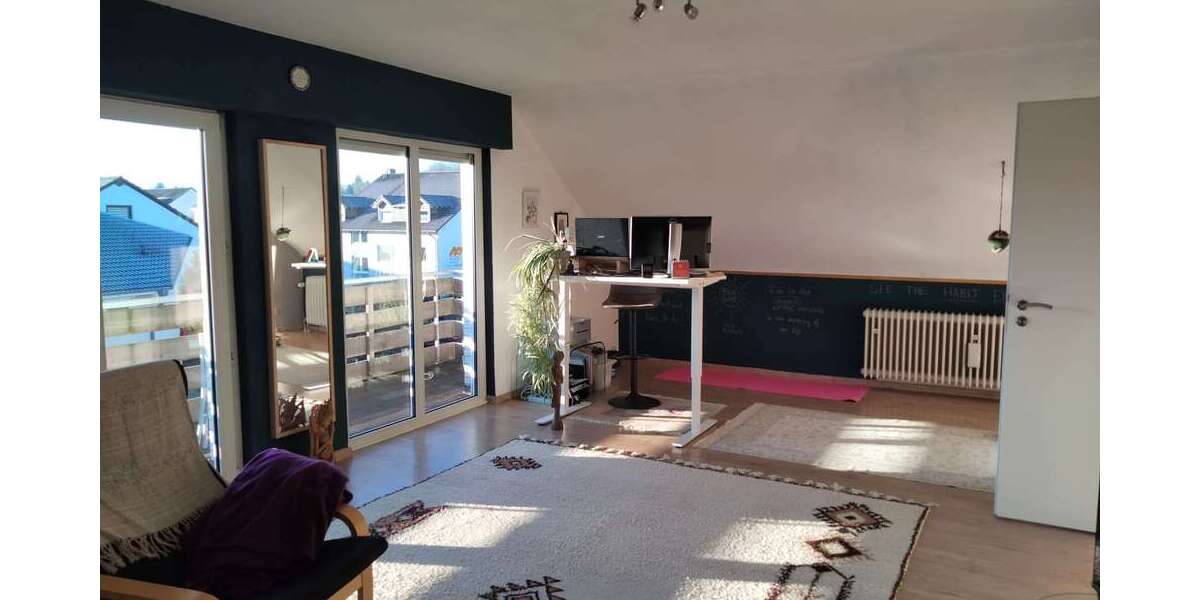 Etagenwohnung Remagen - 3 Zimmer, 85 m&sup2;, 680&euro; | Angebot:25474674