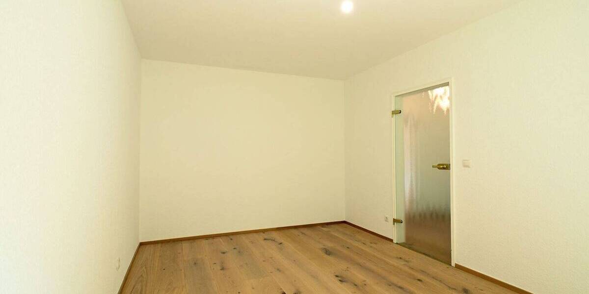 Einfamilienhaus Lahnstein Lahnstein auf der Höhe - 4 Zimmer, 135 m&sup2;, 1.350&euro; | Angebot:26544097