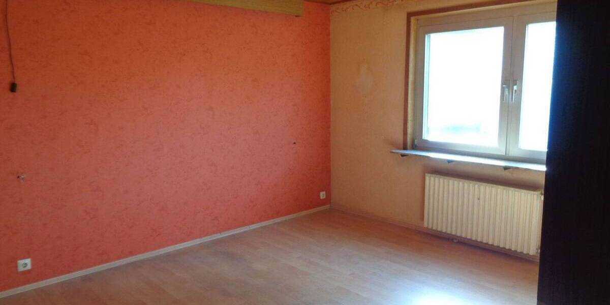 Mehrfamilienhaus, Wohnhaus Neuwied - 4 Zimmer, 100 m&sup2;, 199.000&euro; | Angebot:25729488