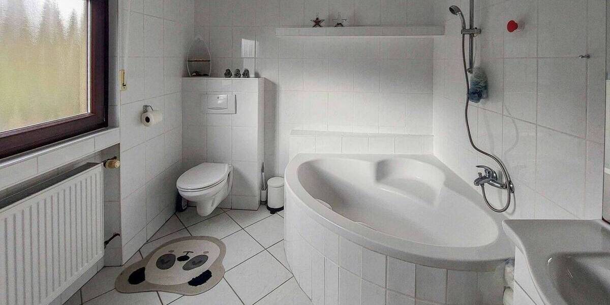 Mehrfamilienhaus, Wohnhaus Leutesdorf - 9 Zimmer, 308 m&sup2;, 360.000&euro; | Angebot:25999309