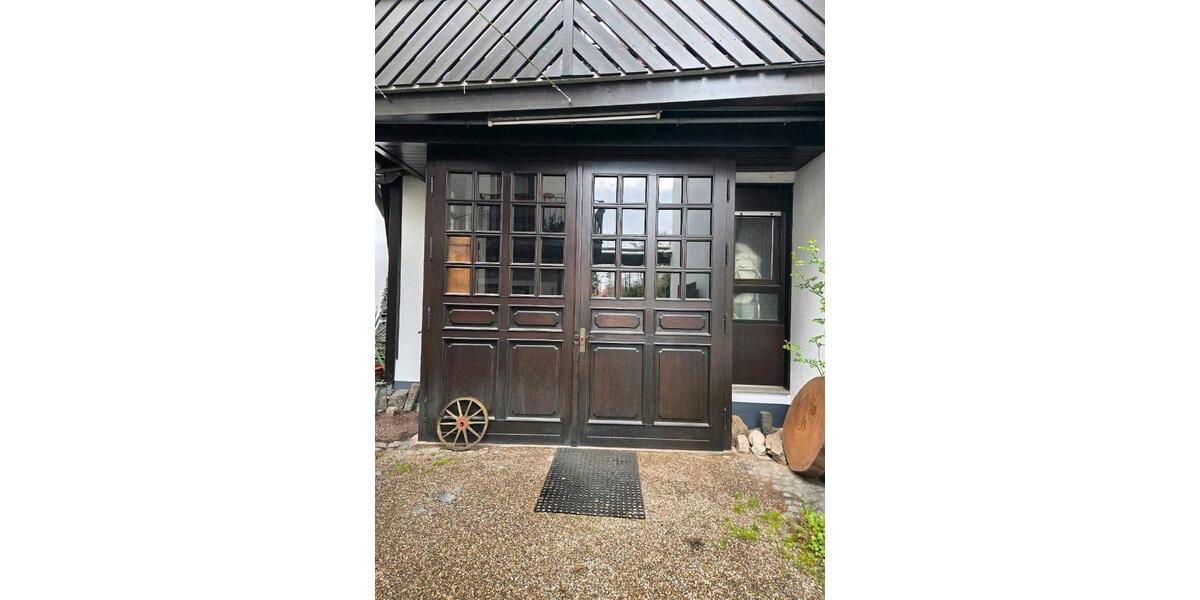 Etagenwohnung Neuwied - 4.5 Zimmer, 193 m&sup2;, 1.490&euro; | Angebot:25986630