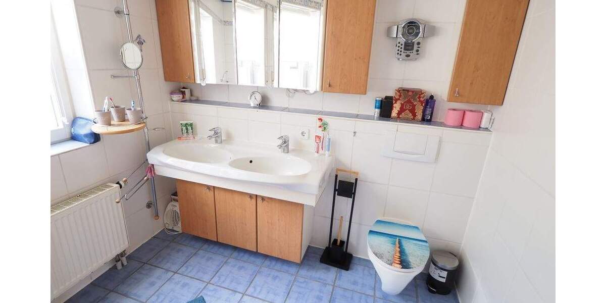 Mehrfamilienhaus, Wohnhaus Herschbach - 9 Zimmer, 250 m&sup2;, 339.000&euro; | Angebot:25729660