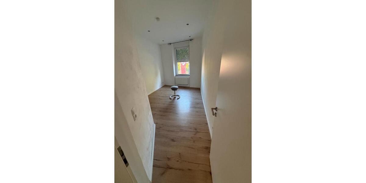 Etagenwohnung Mayen - 3 Zimmer, 85 m&sup2;, 1.290&euro; | Angebot:27548493