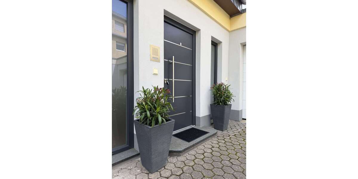 Etagenwohnung Lahnstein - 5 Zimmer, 148 m&sup2;, 398.000&euro; | Angebot:26687903