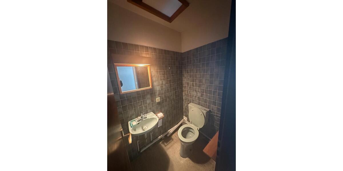 Dachgeschoßwohnung Ötzingen - 6 Zimmer, 120 m&sup2;, 1.100&euro; | Angebot:25539890