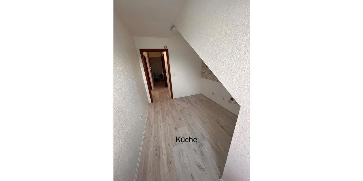Dachgeschoßwohnung Koblenz Bubenheim - 3 Zimmer, 67 m&sup2;, 600&euro; | Angebot:25852449