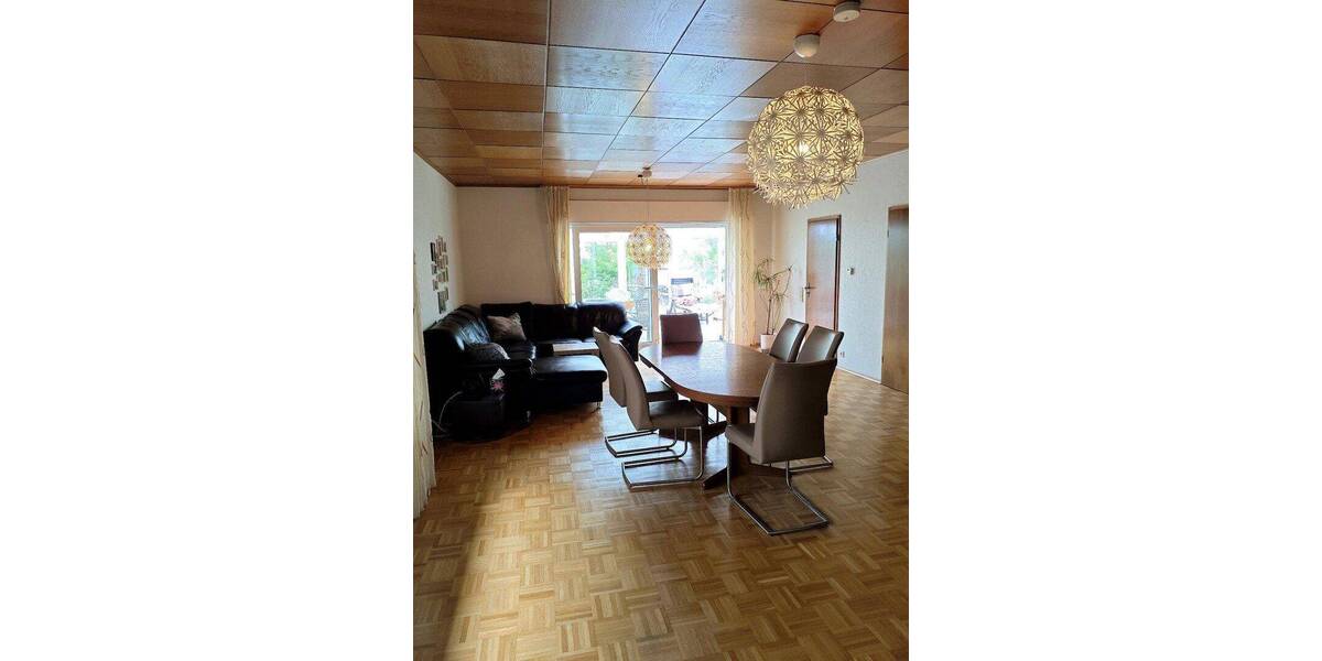 Einfamilienhaus Neuwied Heimbach-Weis - 5 Zimmer, 158 m&sup2;, 1.600&euro; | Angebot:26845448
