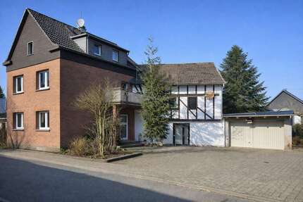 Haus Rüscheid - 10 Zimmer, 232 m&sup2;, 335.000&euro; | Angebot:25468295