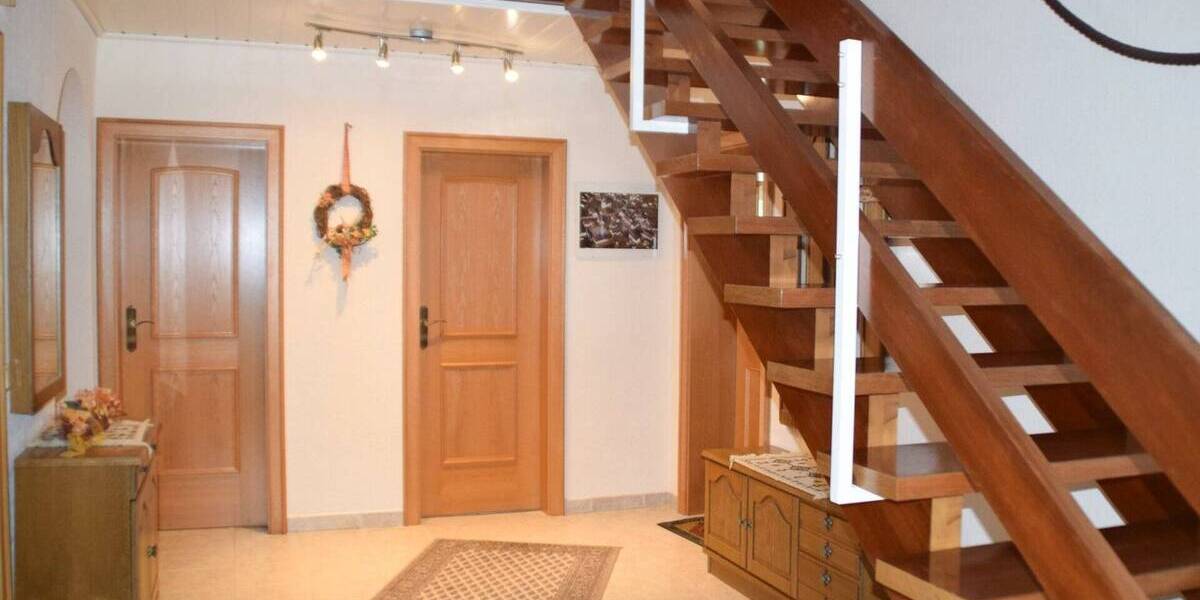 Mehrfamilienhaus, Wohnhaus Rückeroth - 1 Zimmer, 390 m&sup2;, 625.000&euro; | Angebot:25702942