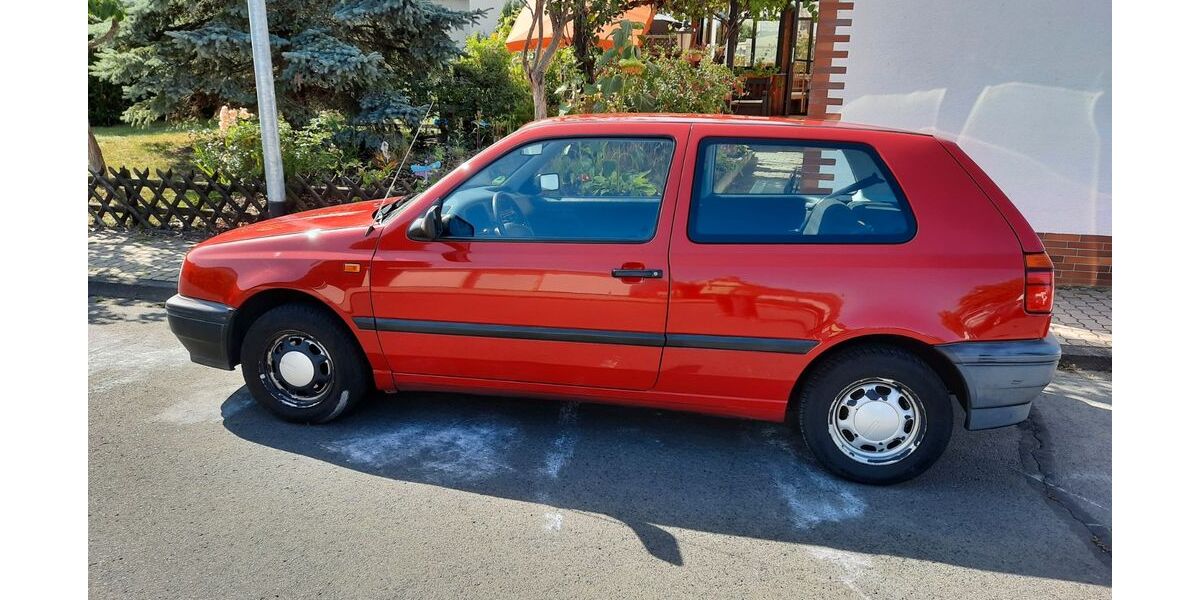 VW Golf 161.000 km 1.650 &euro; Koblenz 56073