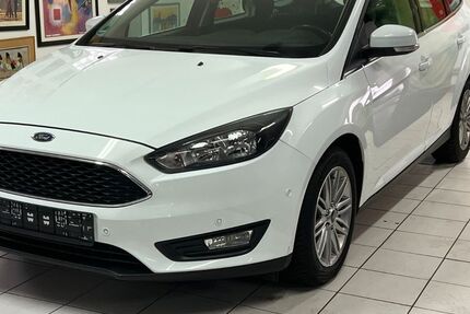 Ford Focus 85.000 km 9.500 &euro; Mayen 56727