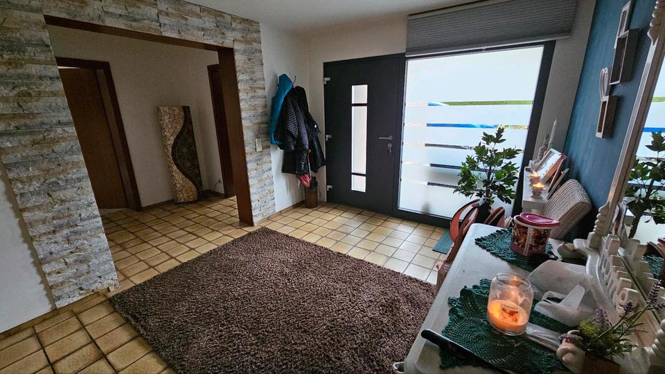 Mehrfamilienhaus, Wohnhaus Ettringen - 7 Zimmer, 215 m&sup2;, 420.000&euro; | Angebot:26976748