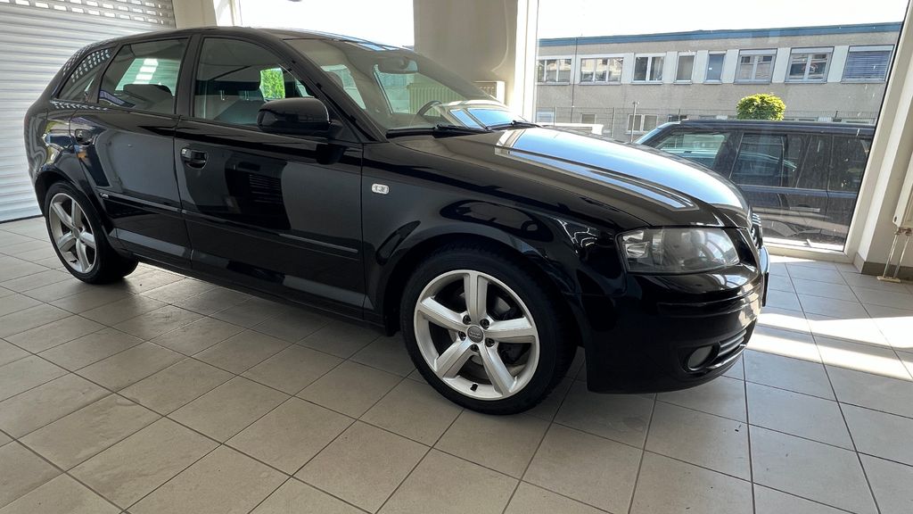 Audi A3 221.700 km 3.990 &euro; Remagen 53424