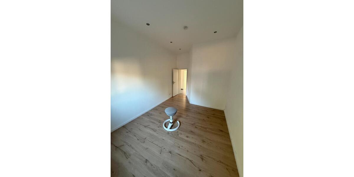 Etagenwohnung Mayen - 3 Zimmer, 85 m&sup2;, 1.290&euro; | Angebot:27548493