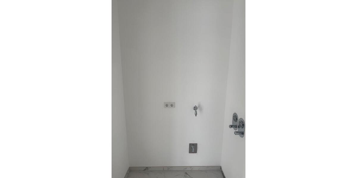 Etagenwohnung Unkel - 2 Zimmer, 120 m&sup2;, 1.800&euro; | Angebot:24921323