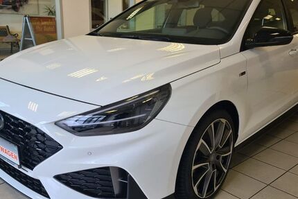 Hyundai i30 24.000 km 24.790 &euro; Mülheim-Kärlich 56218