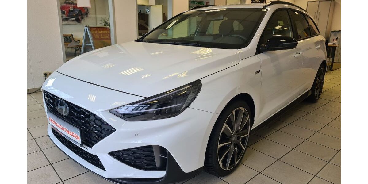 Hyundai i30 24.000 km 24.790 &euro; Mülheim-Kärlich 56218