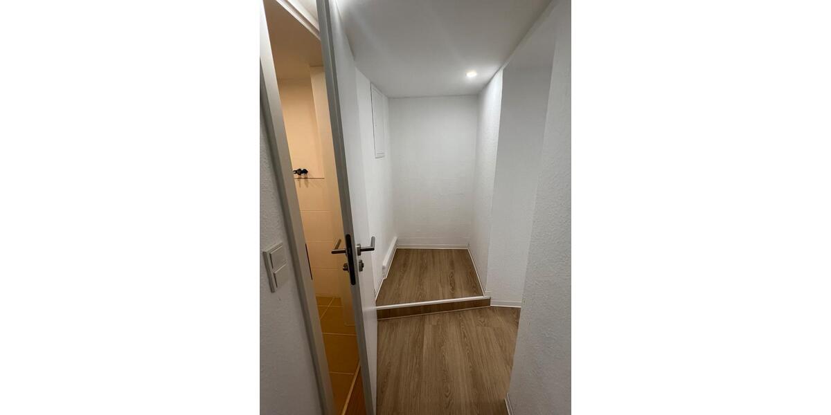 Etagenwohnung Neuwied Feldkirchen - 2 Zimmer, 47 m&sup2;, 650&euro; | Angebot:25840011