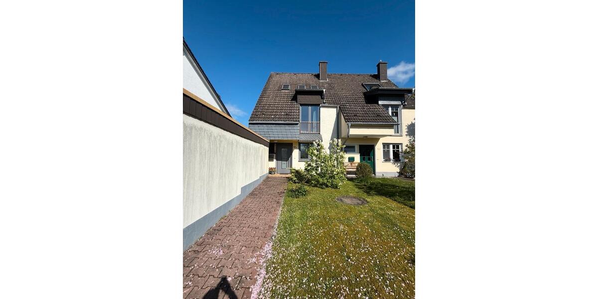 Doppelhaushälfte Asbach - 5 Zimmer, 130 m&sup2;, 325.000&euro; | Angebot:27066454