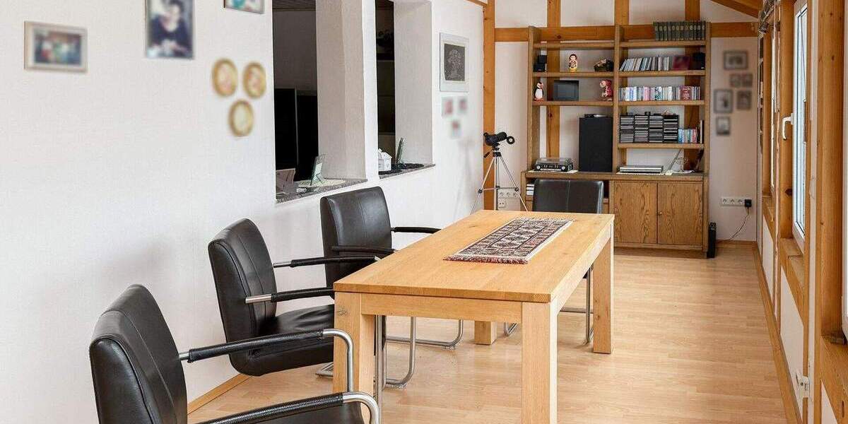 Einfamilienhaus Mündersbach - 1 Zimmer, 260 m&sup2;, 297.000&euro; | Angebot:25691936