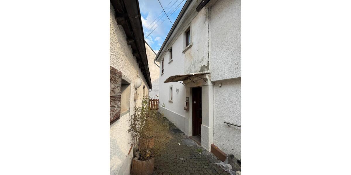 Reihenhaus Ransbach-Baumbach Baumbach - 4 Zimmer, 80 m&sup2;, 105.000&euro; | Angebot:25543664