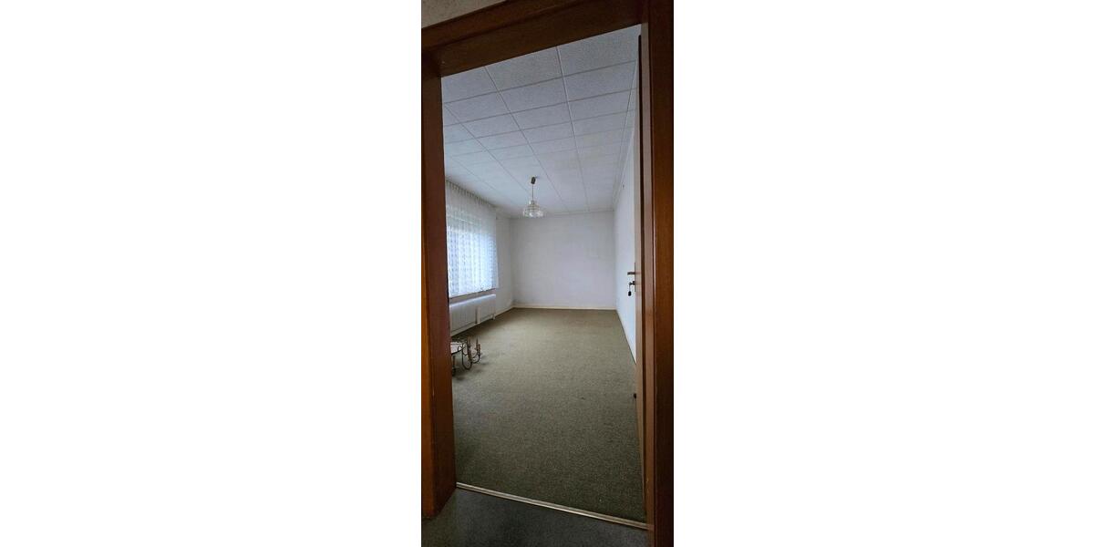 Einfamilienhaus Dernbach (Westerwald) - 5 Zimmer, 120 m&sup2;, 240.000&euro; | Angebot:23449108