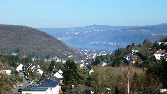 Etagenwohnung Bad Breisig - 3 Zimmer, 91 m&sup2;, 190.000&euro; | Angebot:25807608