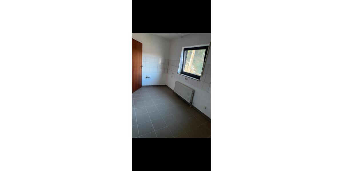 Dachgeschoßwohnung Bad Ems - 3 Zimmer, 86 m&sup2;, 770&euro; | Angebot:25310306