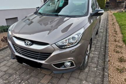 Hyundai ix35 138.000 km 10.400 &euro; Sinzig 53489