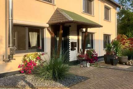 Haus Giershausen - 9 Zimmer, 189 m&sup2;, 475.000&euro; | Angebot:24366623