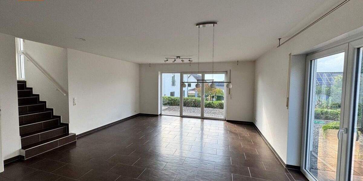 Doppelhaushälfte Waldesch - 3 Zimmer, 105 m&sup2;, 319.000&euro; | Angebot:25797614