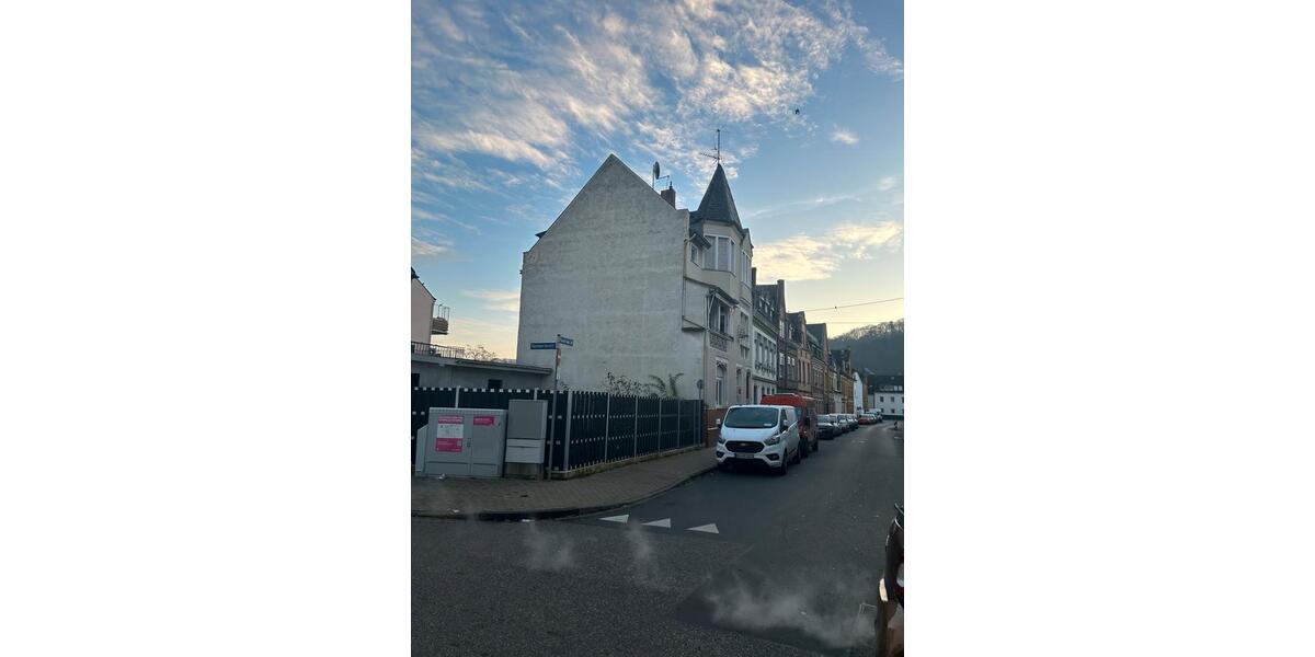 Mehrfamilienhaus, Wohnhaus Koblenz Bubenheim - 9 Zimmer, 175 m&sup2;, 329.000&euro; | Angebot:24336928