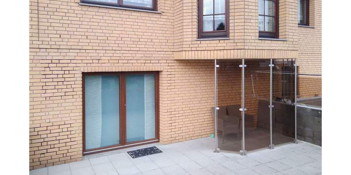 Einfamilienhaus Straßenhaus - 8 Zimmer, 220 m&sup2;, 570.000&euro; | Angebot:25691903