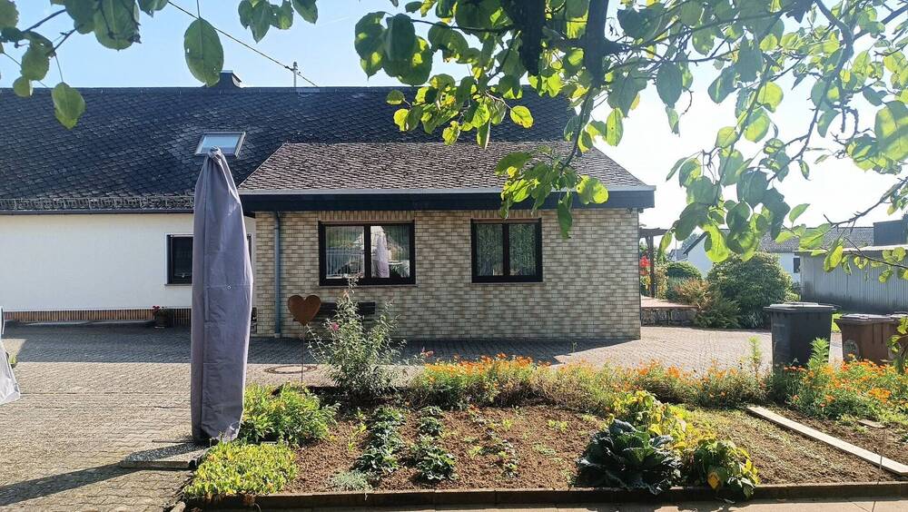 Mehrfamilienhaus, Wohnhaus Rückeroth - 1 Zimmer, 390 m&sup2;, 625.000&euro; | Angebot:25702942