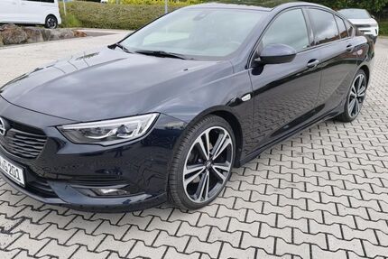 Opel Insignia 98.500 km 17.750 &euro; Ransbach-Baumbach 56235