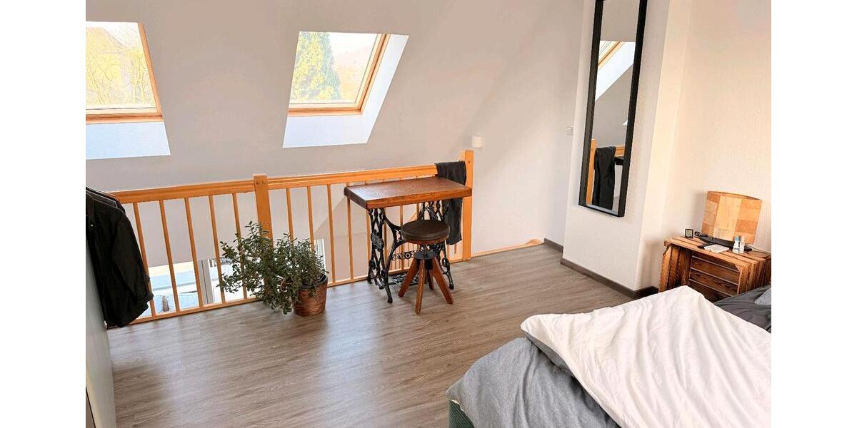 Dachgeschoßwohnung Niederzissen - 2 Zimmer, 75 m&sup2;, 700&euro; | Angebot:25419329