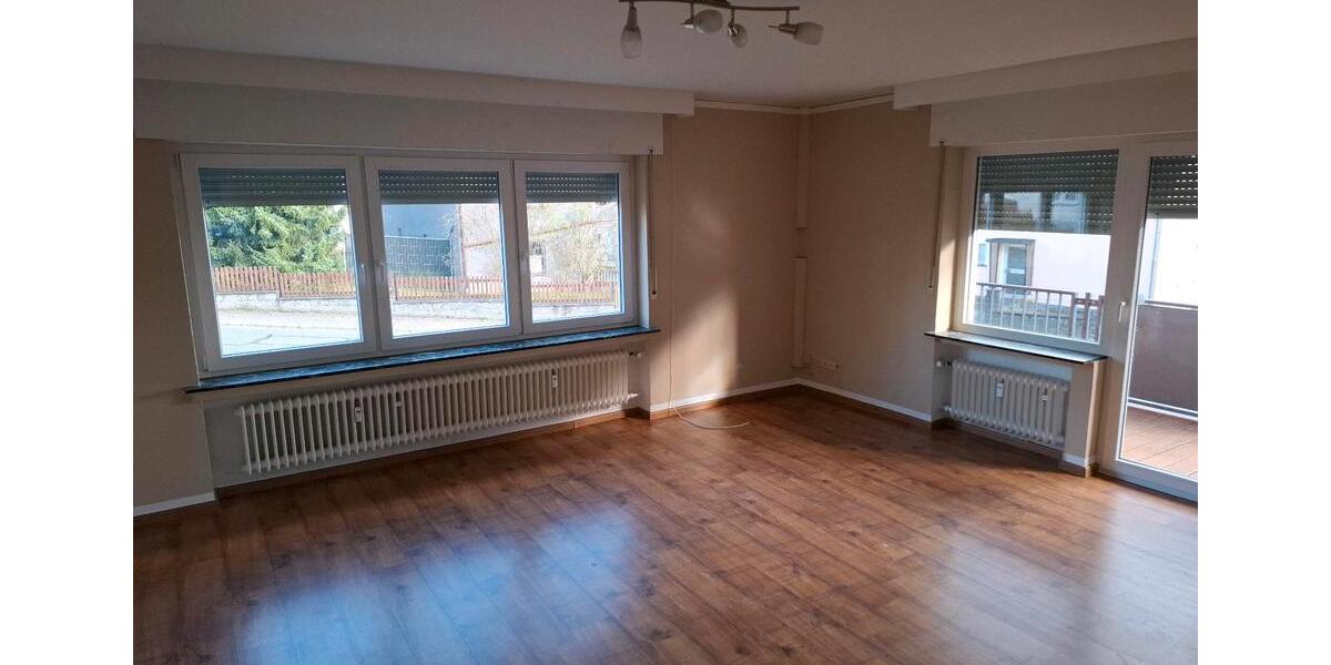 Erdgeschoßwohnung Mayen - 4 Zimmer, 135 m&sup2;, 1.100&euro; | Angebot:25923769