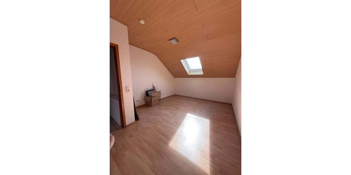 Dachgeschoßwohnung Ransbach-Baumbach Baumbach - 2 Zimmer, 54 m&sup2;, 600&euro; | Angebot:26012709
