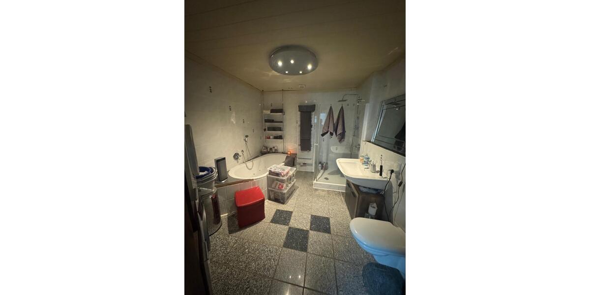 Mehrfamilienhaus, Wohnhaus Dierdorf - 16 Zimmer, 200 m&sup2;, 189.000&euro; | Angebot:24884695