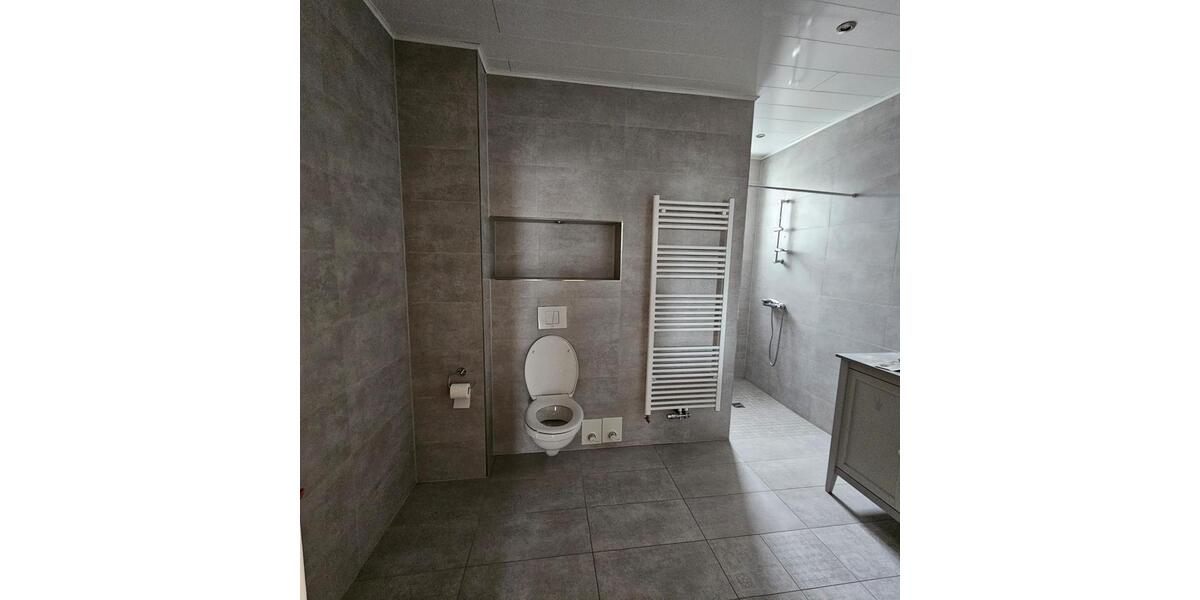 Etagenwohnung Lahnstein - 3 Zimmer, 86 m&sup2;, 670&euro; | Angebot:25840026